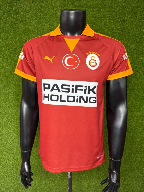 GS RETRO KIRMIZI FORMA