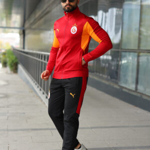 IMG_6025.jpeg GS KIRMIZI YAKALI TAKIM