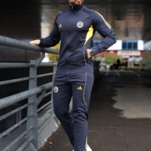 IMG_6037.jpeg FB LACİVERT YAKALI TAKIM