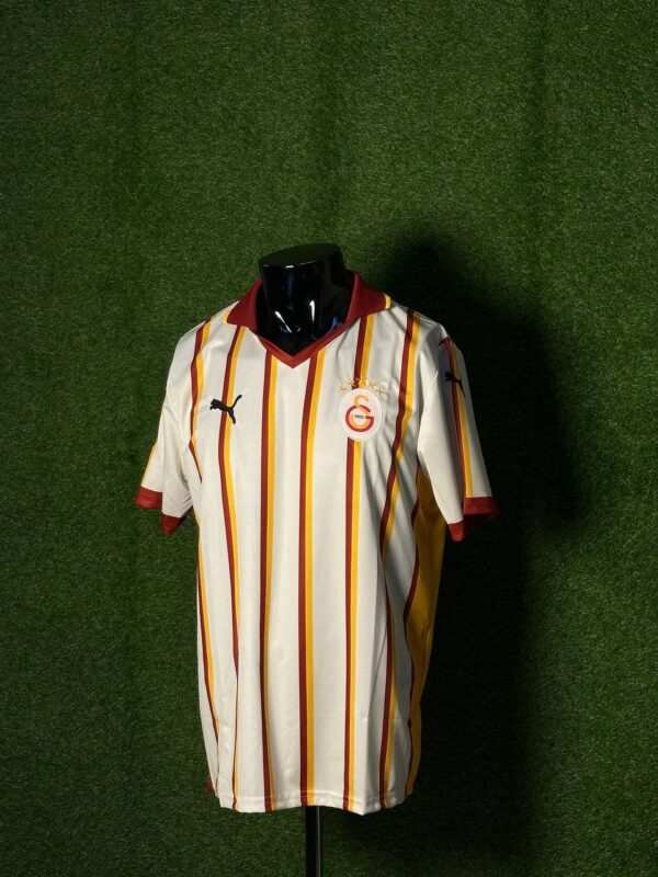 GS Beyaz Şeritli Forma