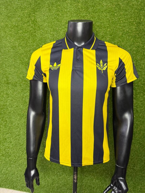 FB Palamut Model Siyah yaka